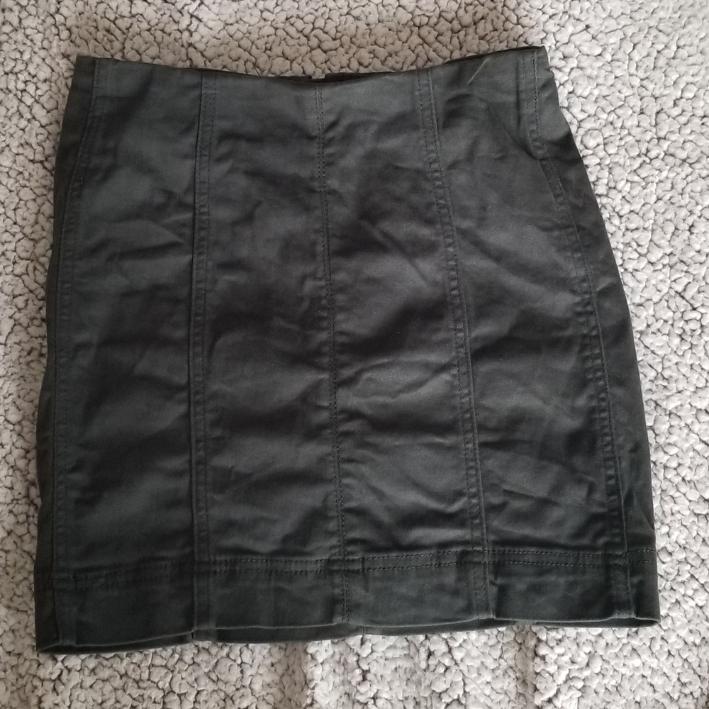 Forest green pencil skirt